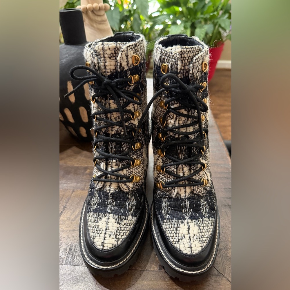 EUC Tory Burch Miller Tweed Lace-Up Combat Boots. SZ 10